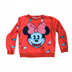 Un suéter rojo con una cara de Mickey Mouse.